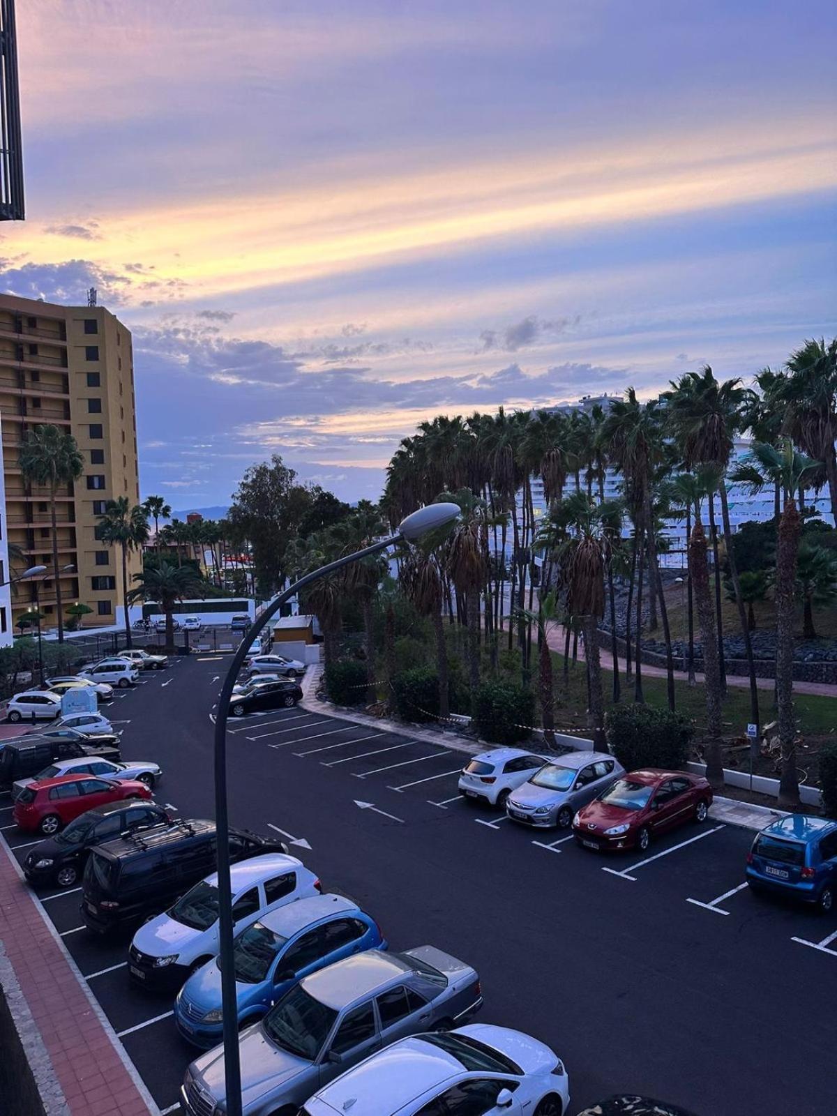 Apartment For 4 Person! Vina Del Mar Плая де лас Америкас Екстериор снимка